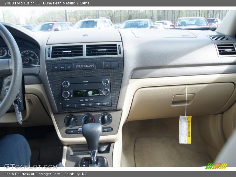 Dune Pearl Metallic / Camel 2008 Ford Fusion SE