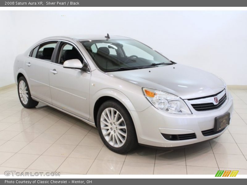 Silver Pearl / Black 2008 Saturn Aura XR