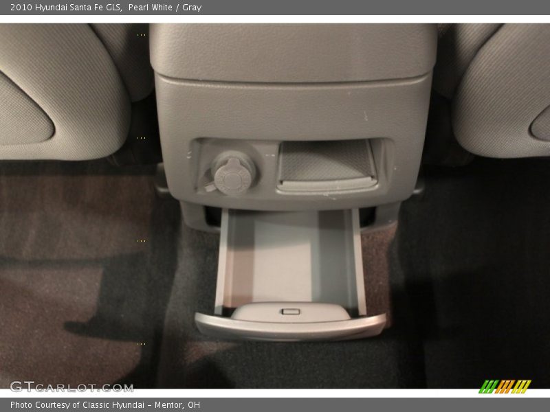 Pearl White / Gray 2010 Hyundai Santa Fe GLS