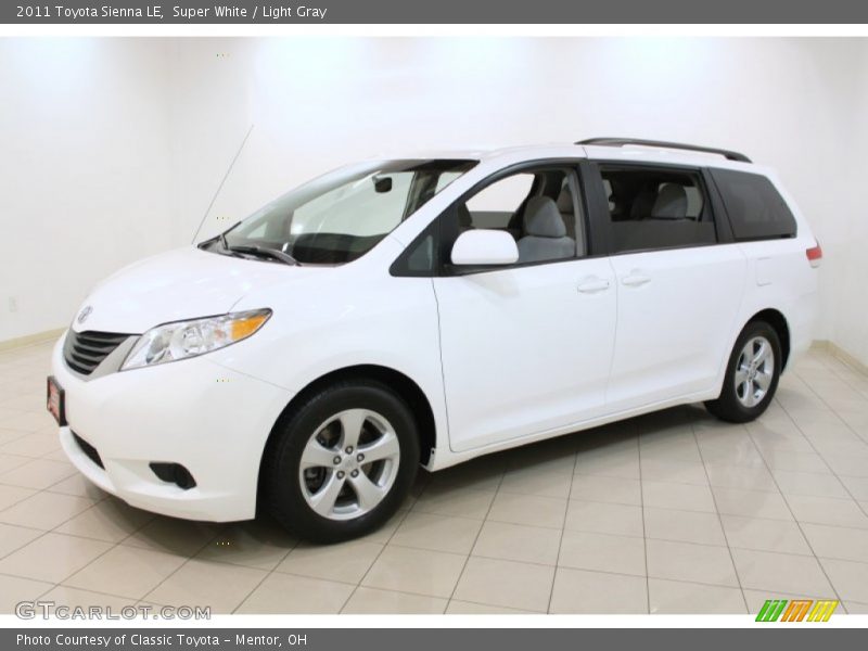 Super White / Light Gray 2011 Toyota Sienna LE