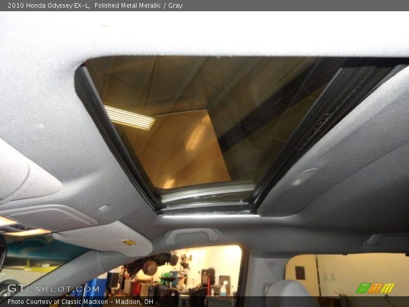 Polished Metal Metallic / Gray 2010 Honda Odyssey EX-L