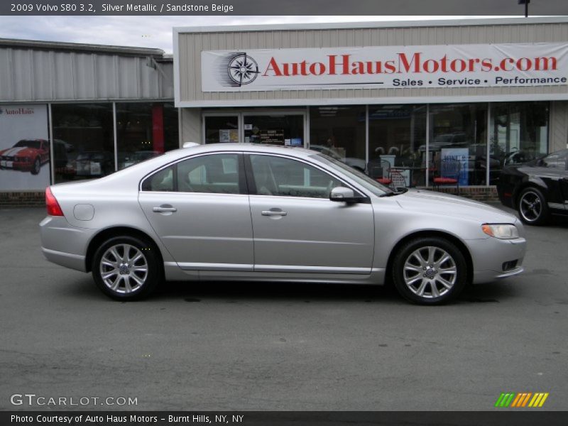 Silver Metallic / Sandstone Beige 2009 Volvo S80 3.2