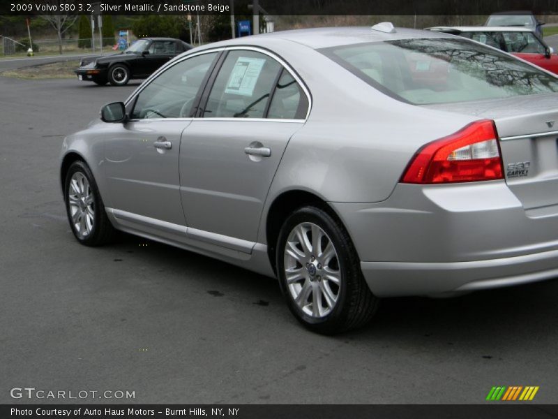 Silver Metallic / Sandstone Beige 2009 Volvo S80 3.2