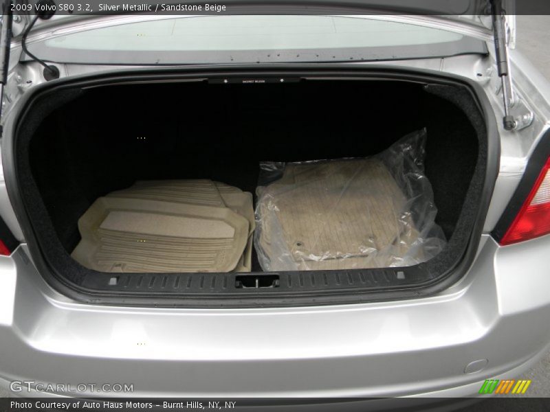 Silver Metallic / Sandstone Beige 2009 Volvo S80 3.2