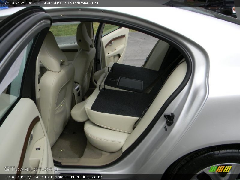 Silver Metallic / Sandstone Beige 2009 Volvo S80 3.2