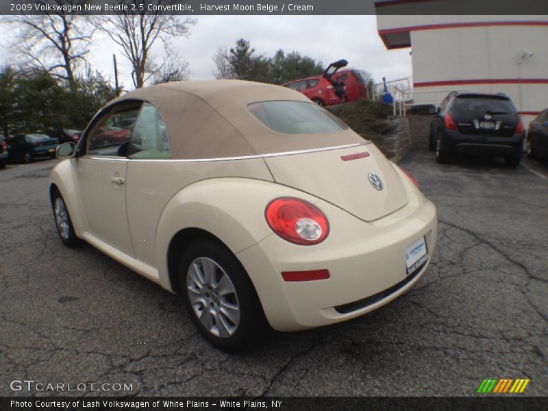 Harvest Moon Beige / Cream 2009 Volkswagen New Beetle 2.5 Convertible