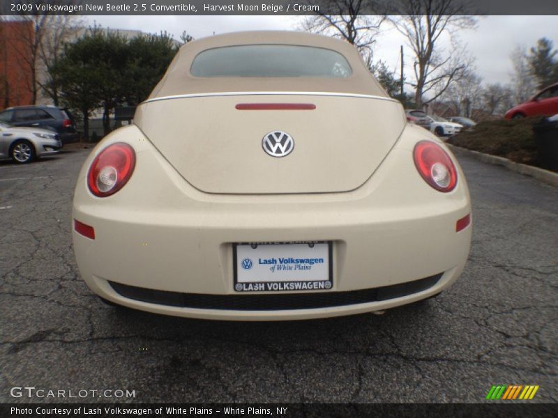 Harvest Moon Beige / Cream 2009 Volkswagen New Beetle 2.5 Convertible