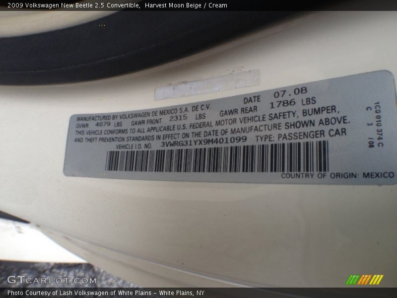 Harvest Moon Beige / Cream 2009 Volkswagen New Beetle 2.5 Convertible