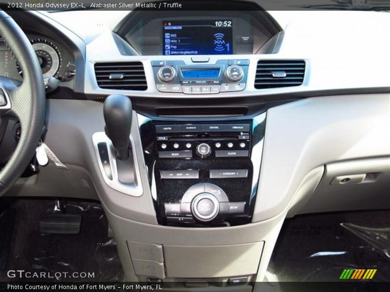 Alabaster Silver Metallic / Truffle 2012 Honda Odyssey EX-L