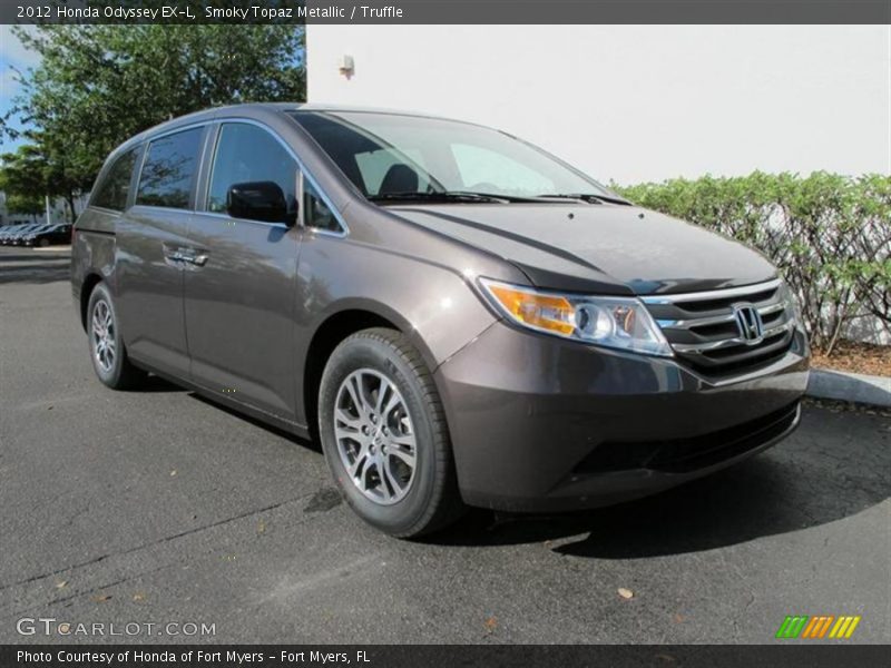 Front 3/4 View of 2012 Odyssey EX-L