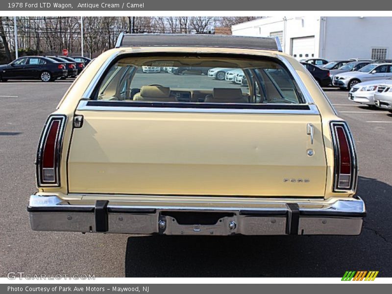  1978 LTD Wagon Antique Cream