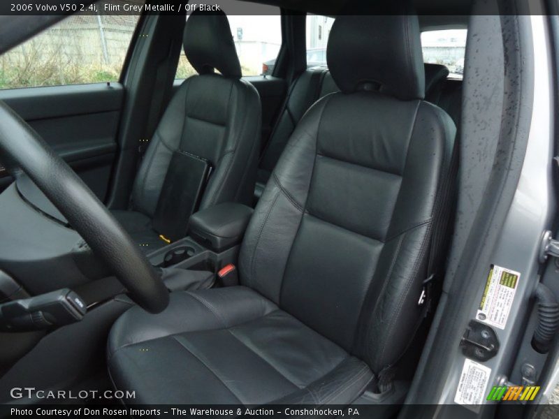  2006 V50 2.4i Off Black Interior