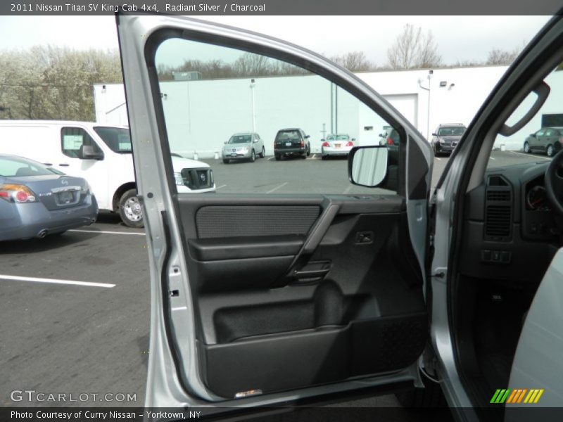 Radiant Silver / Charcoal 2011 Nissan Titan SV King Cab 4x4