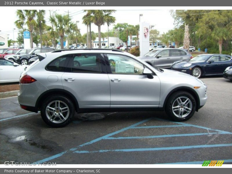 Classic Silver Metallic / Luxor Beige 2012 Porsche Cayenne