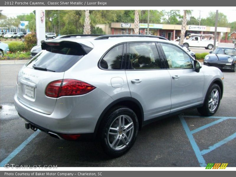 Classic Silver Metallic / Luxor Beige 2012 Porsche Cayenne