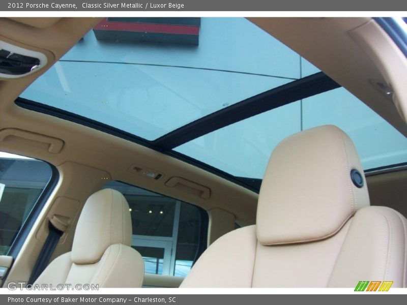 Classic Silver Metallic / Luxor Beige 2012 Porsche Cayenne