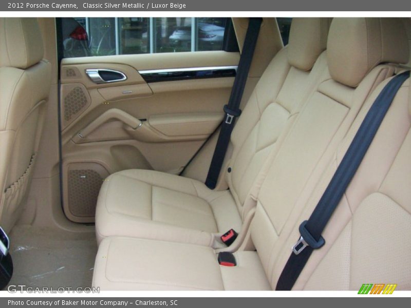 Classic Silver Metallic / Luxor Beige 2012 Porsche Cayenne