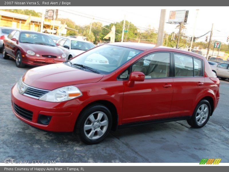 Red Alert / Beige 2007 Nissan Versa S