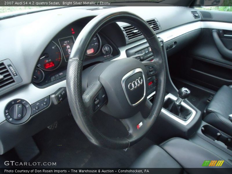  2007 S4 4.2 quattro Sedan Steering Wheel