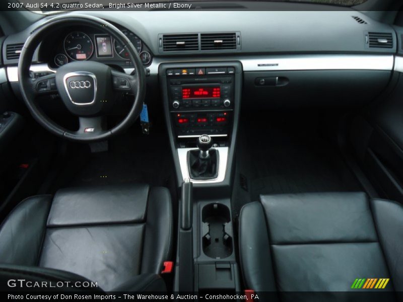 Dashboard of 2007 S4 4.2 quattro Sedan