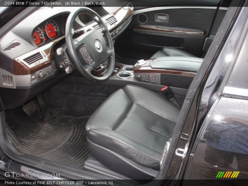 Jet Black / Black/Black 2004 BMW 7 Series 745i Sedan