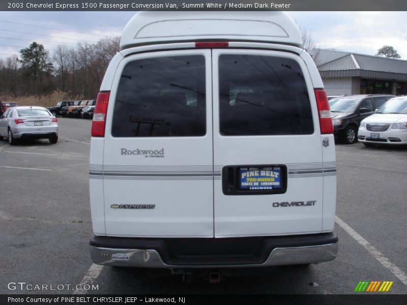 Summit White / Medium Dark Pewter 2003 Chevrolet Express 1500 Passenger Conversion Van