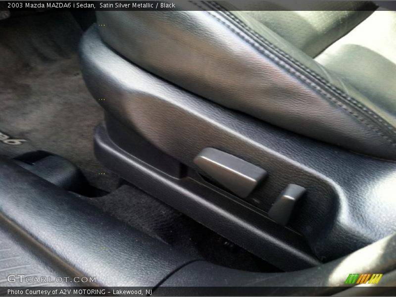 Satin Silver Metallic / Black 2003 Mazda MAZDA6 i Sedan