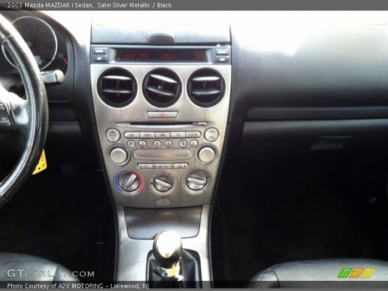 Satin Silver Metallic / Black 2003 Mazda MAZDA6 i Sedan