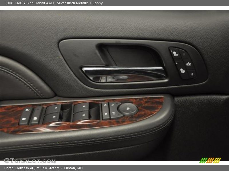 Silver Birch Metallic / Ebony 2008 GMC Yukon Denali AWD