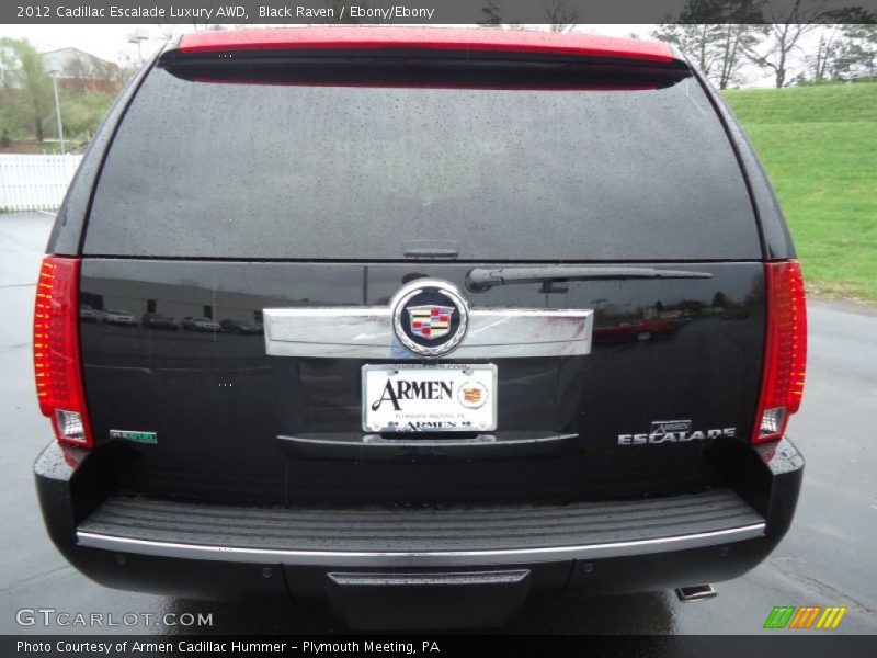 Black Raven / Ebony/Ebony 2012 Cadillac Escalade Luxury AWD