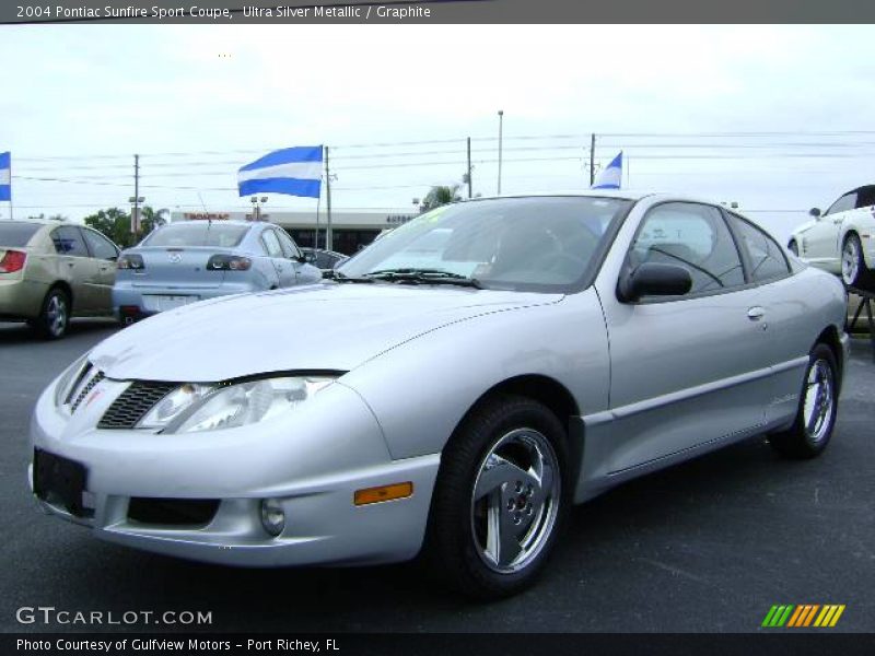 Ultra Silver Metallic / Graphite 2004 Pontiac Sunfire Sport Coupe