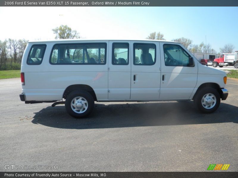 Oxford White / Medium Flint Grey 2006 Ford E Series Van E350 XLT 15 Passenger