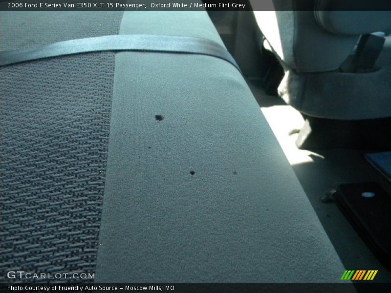 Oxford White / Medium Flint Grey 2006 Ford E Series Van E350 XLT 15 Passenger