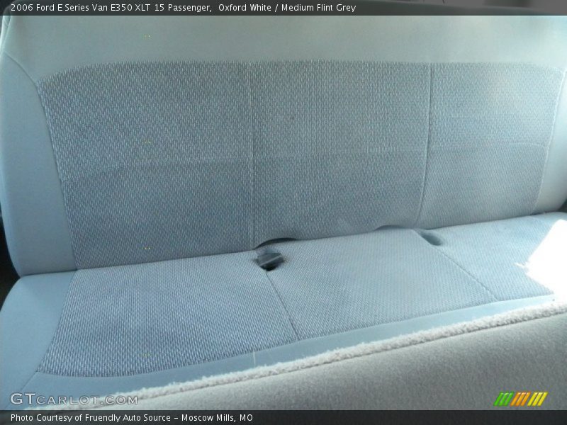 Oxford White / Medium Flint Grey 2006 Ford E Series Van E350 XLT 15 Passenger