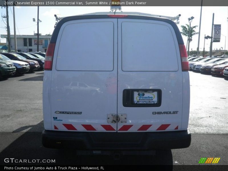 Summit White / Medium Dark Pewter 2005 Chevrolet Express 1500 Commercial Van