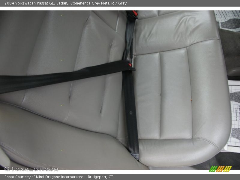 Stonehenge Grey Metallic / Grey 2004 Volkswagen Passat GLS Sedan