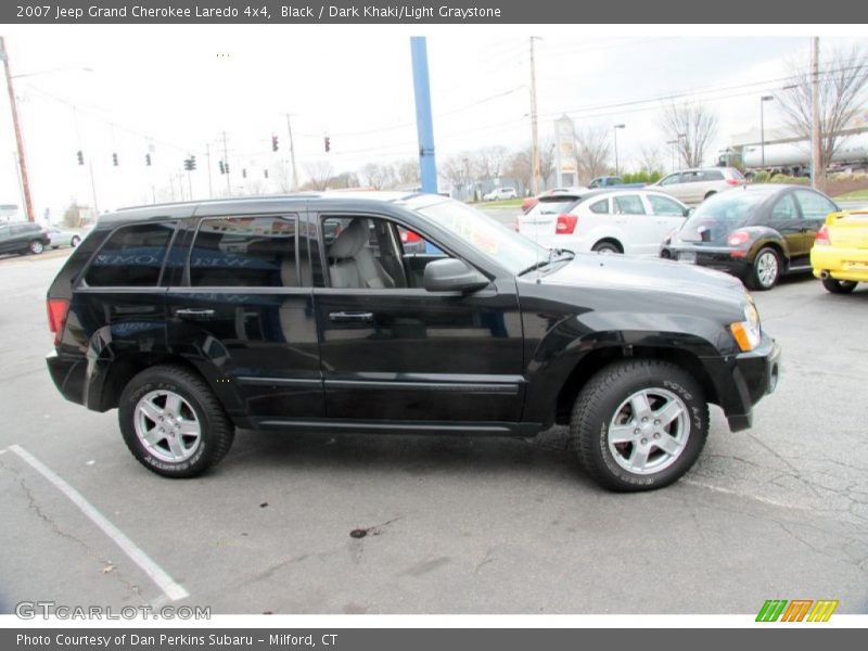 Black / Dark Khaki/Light Graystone 2007 Jeep Grand Cherokee Laredo 4x4