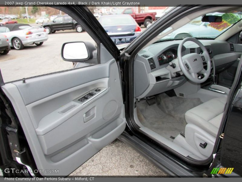 Black / Dark Khaki/Light Graystone 2007 Jeep Grand Cherokee Laredo 4x4