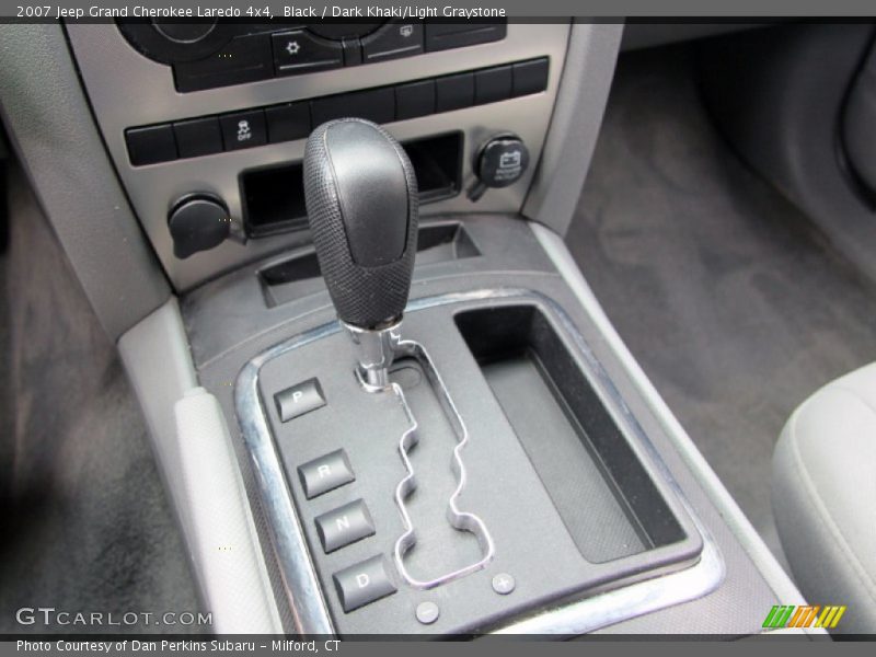 Black / Dark Khaki/Light Graystone 2007 Jeep Grand Cherokee Laredo 4x4