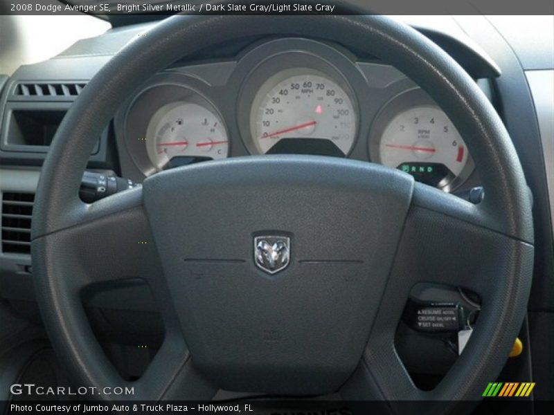 Bright Silver Metallic / Dark Slate Gray/Light Slate Gray 2008 Dodge Avenger SE