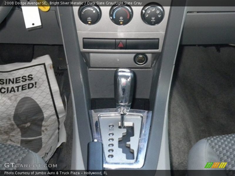Bright Silver Metallic / Dark Slate Gray/Light Slate Gray 2008 Dodge Avenger SE