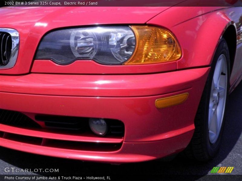Electric Red / Sand 2002 BMW 3 Series 325i Coupe