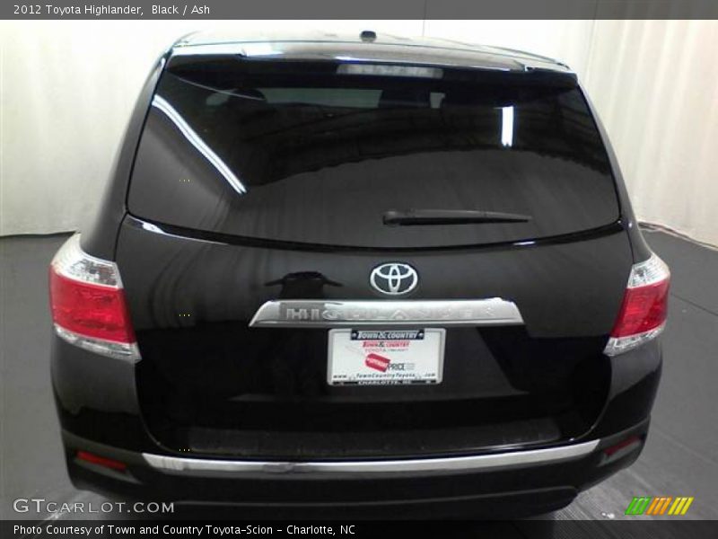 Black / Ash 2012 Toyota Highlander