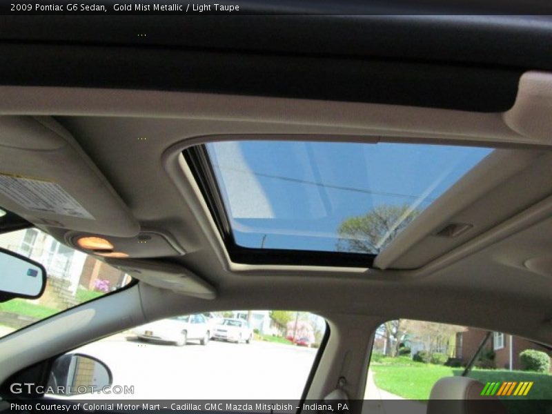 Gold Mist Metallic / Light Taupe 2009 Pontiac G6 Sedan