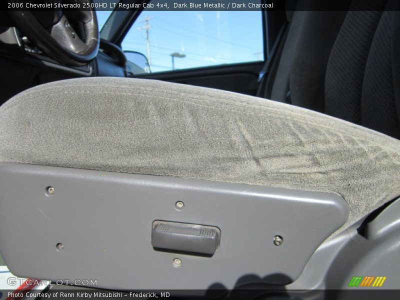 Dark Blue Metallic / Dark Charcoal 2006 Chevrolet Silverado 2500HD LT Regular Cab 4x4
