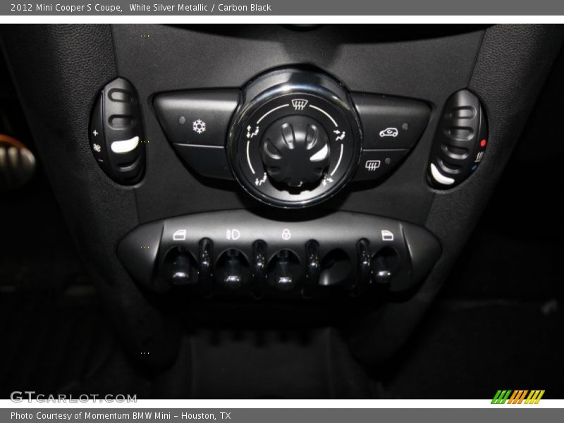 White Silver Metallic / Carbon Black 2012 Mini Cooper S Coupe