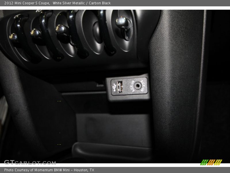 White Silver Metallic / Carbon Black 2012 Mini Cooper S Coupe