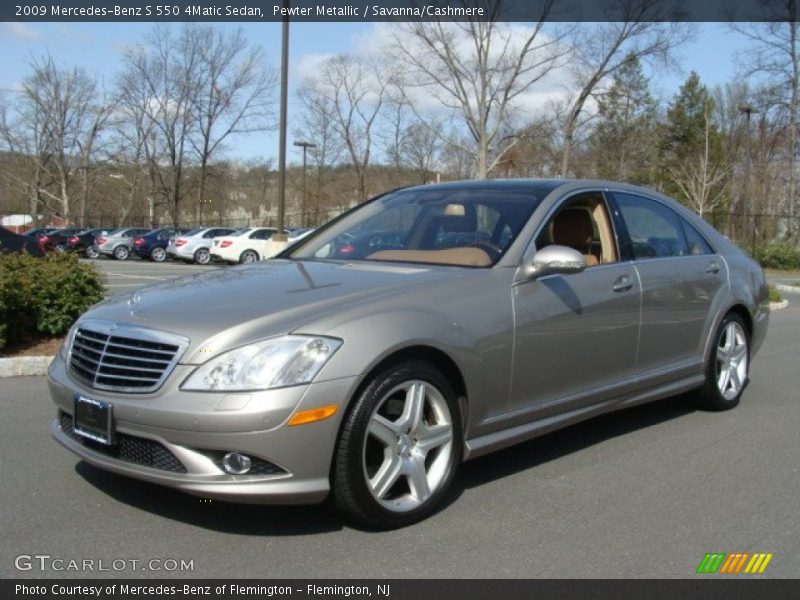 Front 3/4 View of 2009 S 550 4Matic Sedan