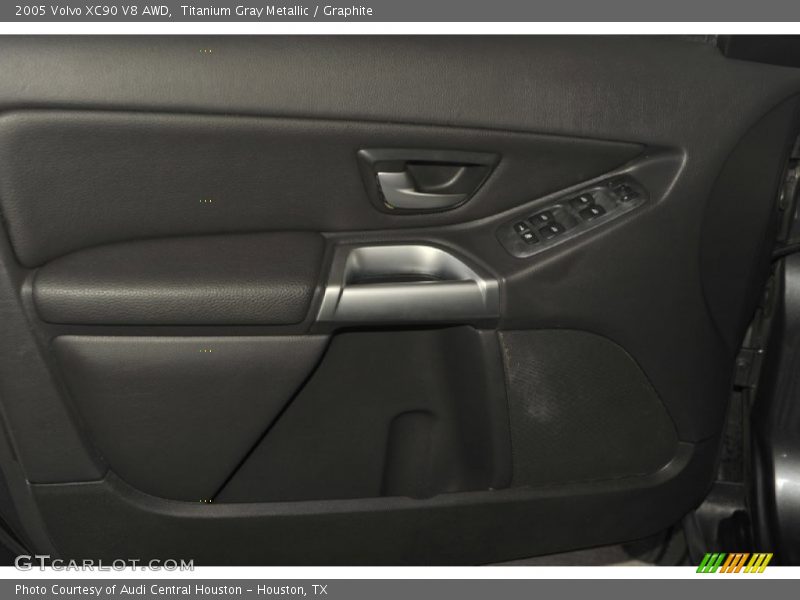 Titanium Gray Metallic / Graphite 2005 Volvo XC90 V8 AWD