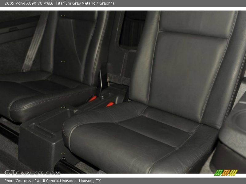 Titanium Gray Metallic / Graphite 2005 Volvo XC90 V8 AWD